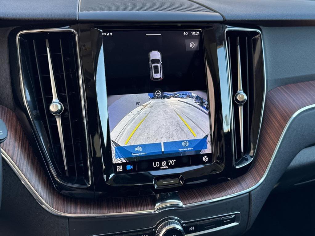 used 2023 Volvo XC60 car, priced at $24,982