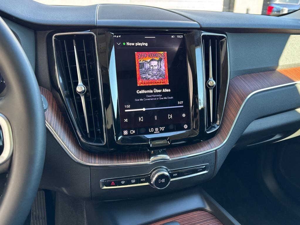 used 2023 Volvo XC60 car, priced at $24,982