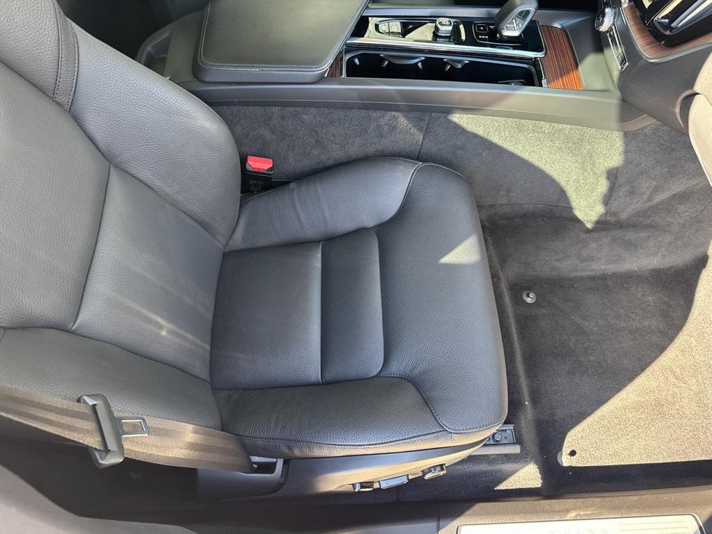 used 2023 Volvo XC60 car, priced at $24,982