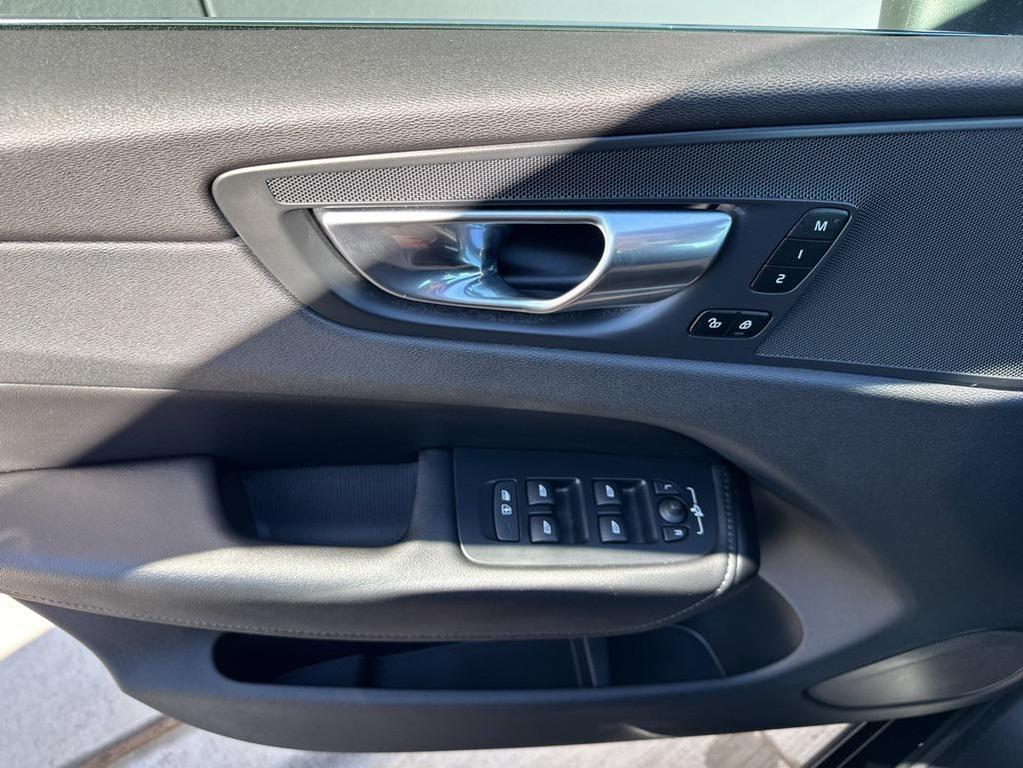 used 2023 Volvo XC60 car, priced at $24,982