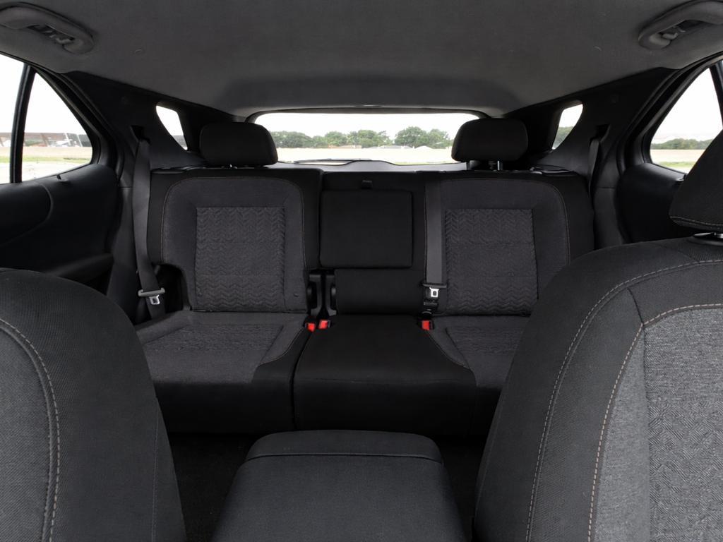used 2024 Chevrolet Equinox car, priced at $19,989