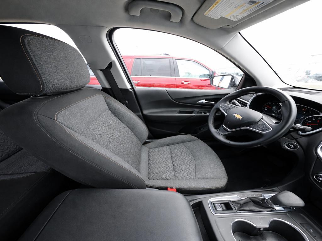 used 2024 Chevrolet Equinox car, priced at $19,989