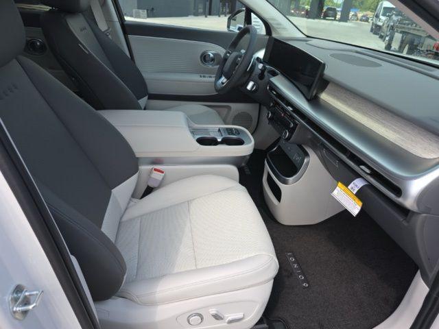 new 2026 Hyundai IONIQ 9 car, priced at $64,102