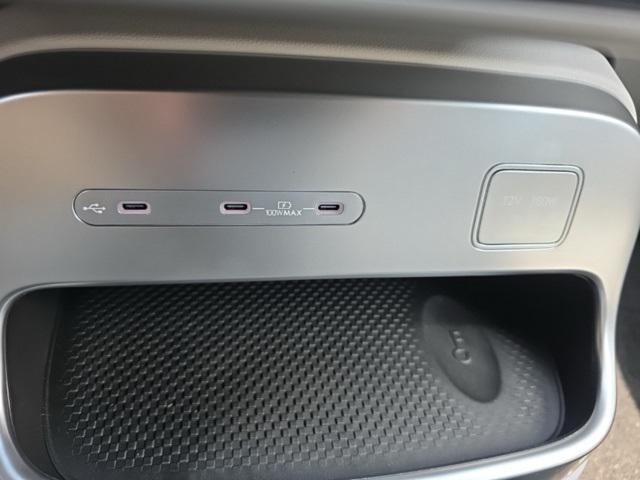 new 2026 Hyundai IONIQ 9 car, priced at $64,102