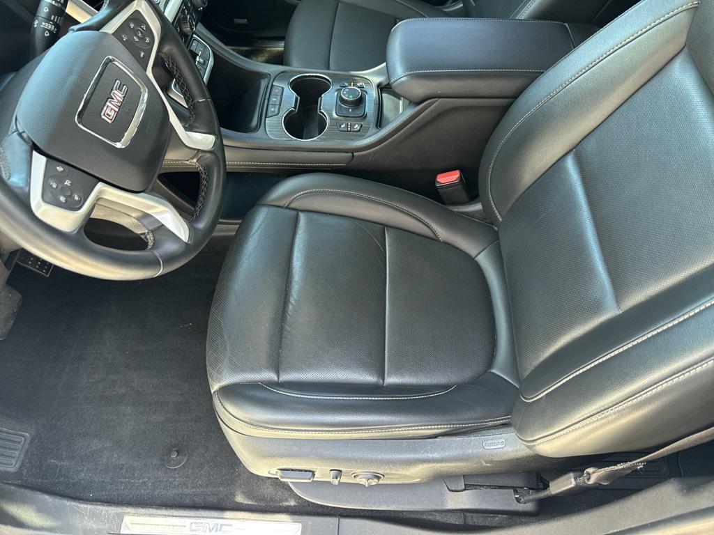 used 2023 GMC Acadia car, priced at $23,810