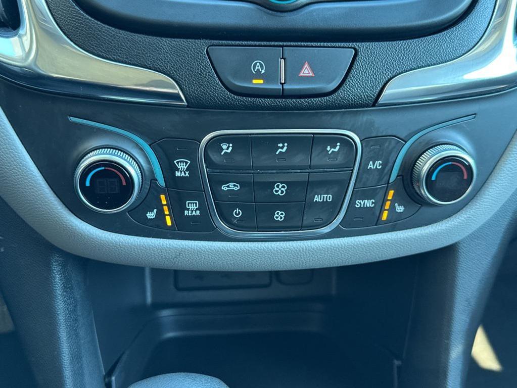 used 2024 Chevrolet Equinox car, priced at $22,356