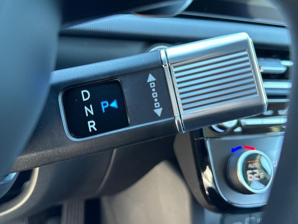 new 2026 Hyundai TUCSON Hybrid car, priced at $33,820