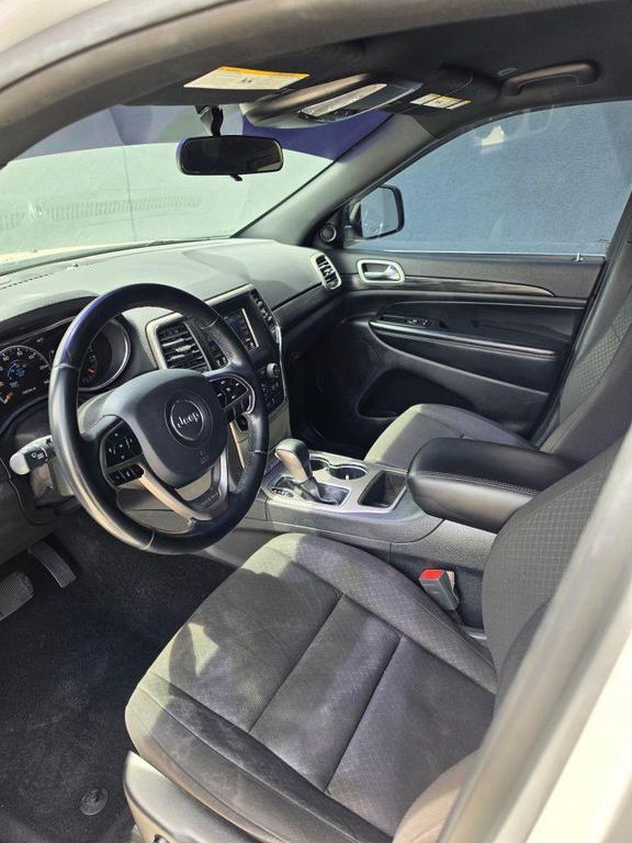 used 2021 Jeep Grand Cherokee car, priced at $15,289