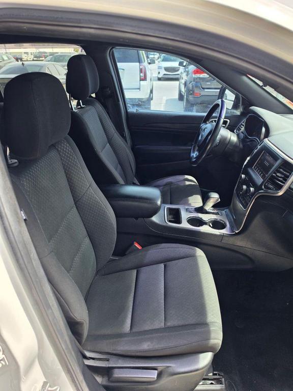used 2021 Jeep Grand Cherokee car, priced at $15,289