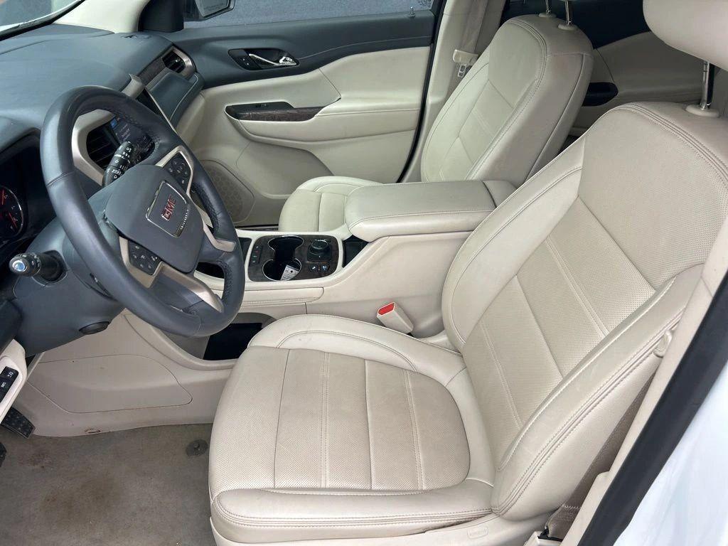 used 2023 GMC Acadia car, priced at $30,289