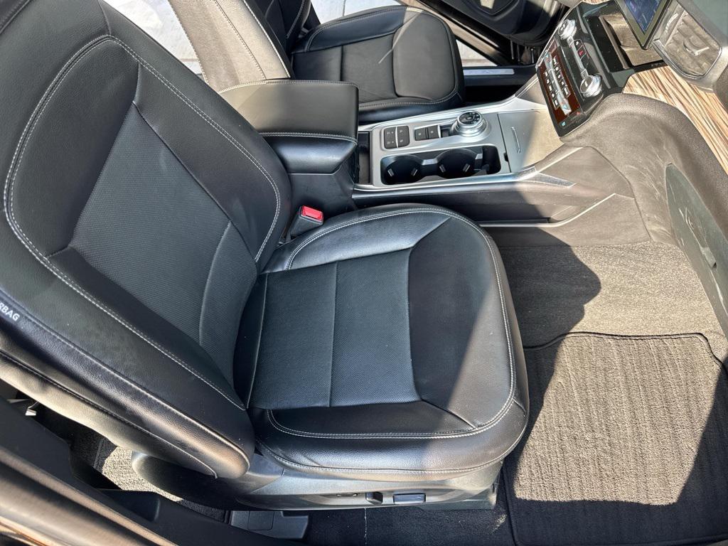 used 2024 Ford Explorer car, priced at $29,512