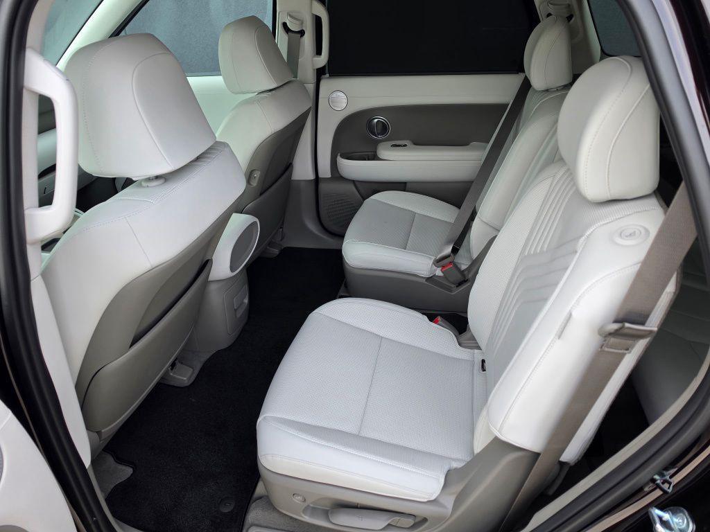 new 2026 Hyundai Palisade Hybrid car, priced at $45,606