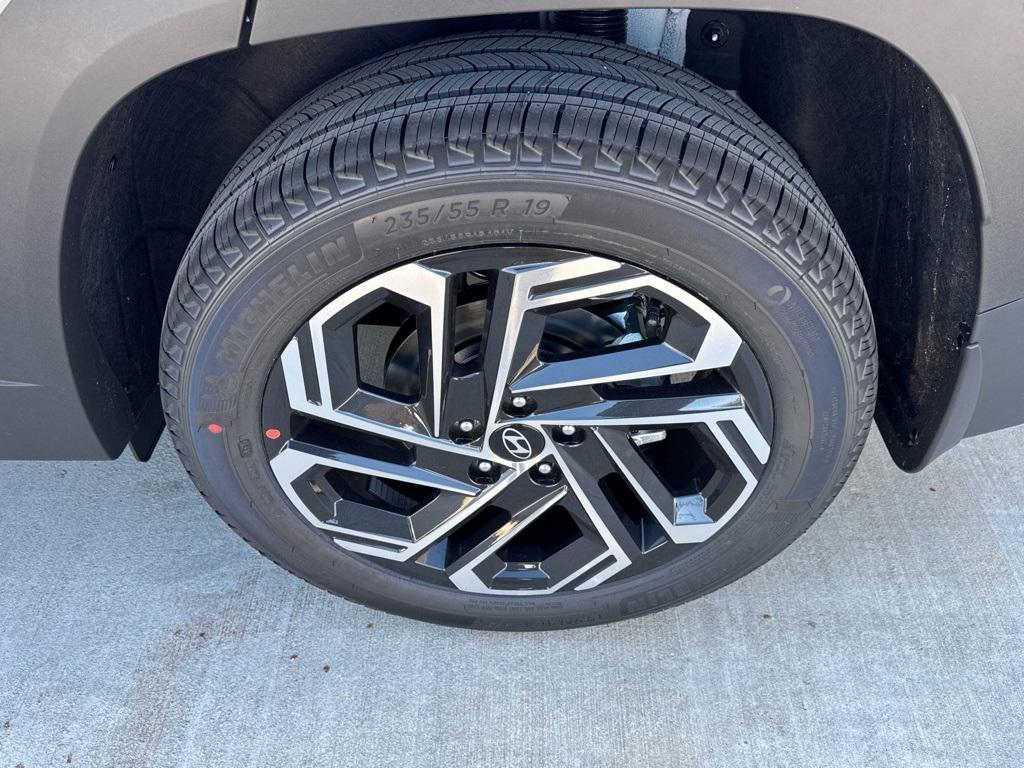 new 2026 Hyundai Tucson car, priced at $38,027