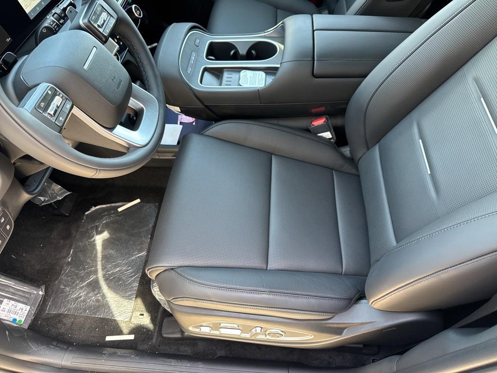 new 2026 Hyundai Palisade Hybrid car, priced at $57,061