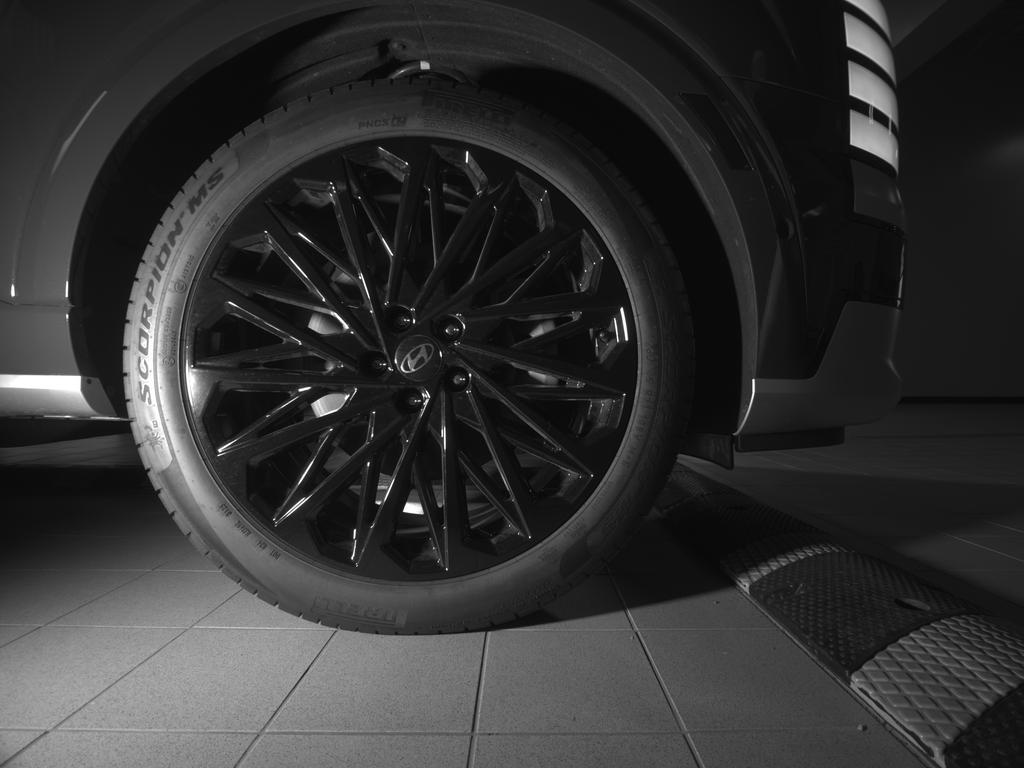 new 2026 Hyundai Palisade Hybrid car, priced at $65,725