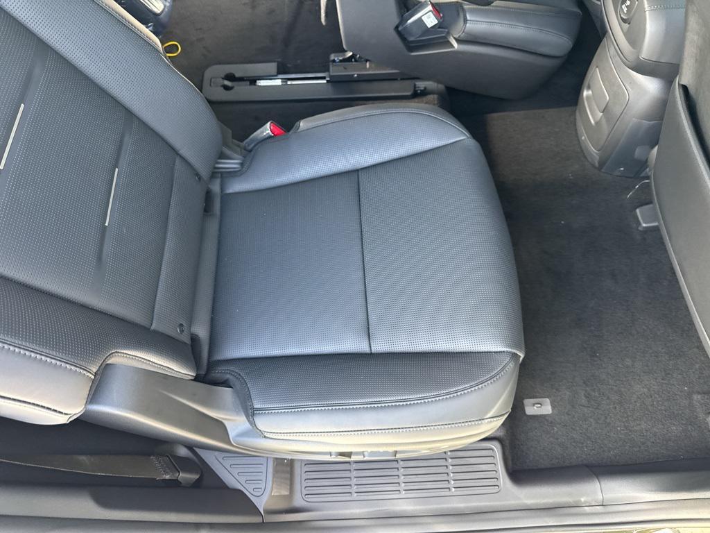 new 2026 Hyundai Palisade Hybrid car, priced at $57,061