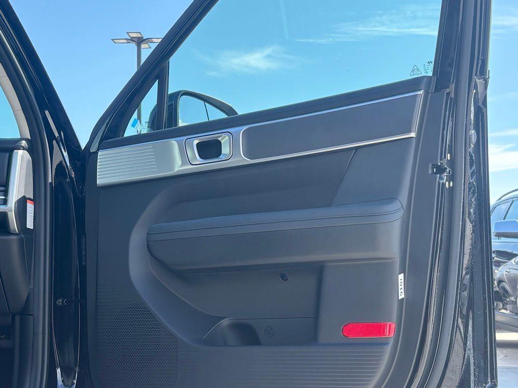 new 2026 Hyundai Santa Fe car, priced at $35,632