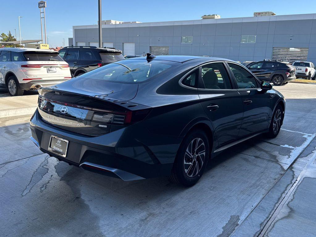 new 2026 Hyundai Sonata Hybrid car, priced at $30,434