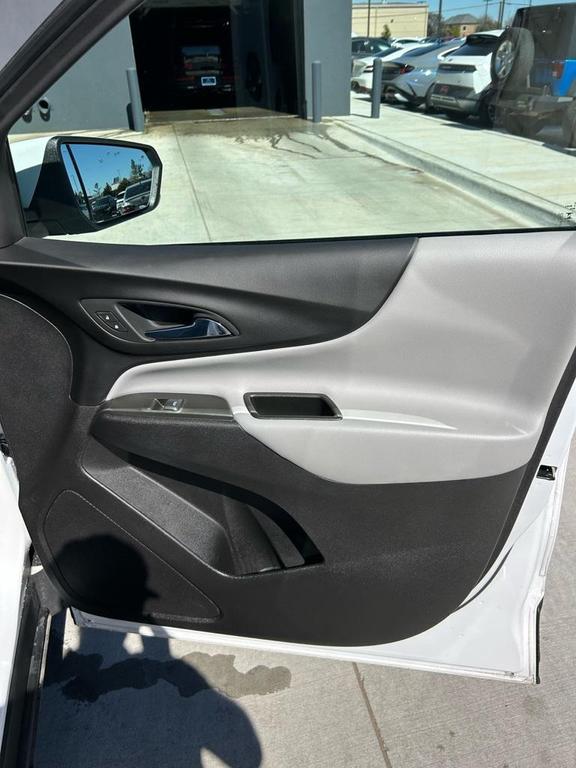used 2024 Chevrolet Equinox car, priced at $18,500