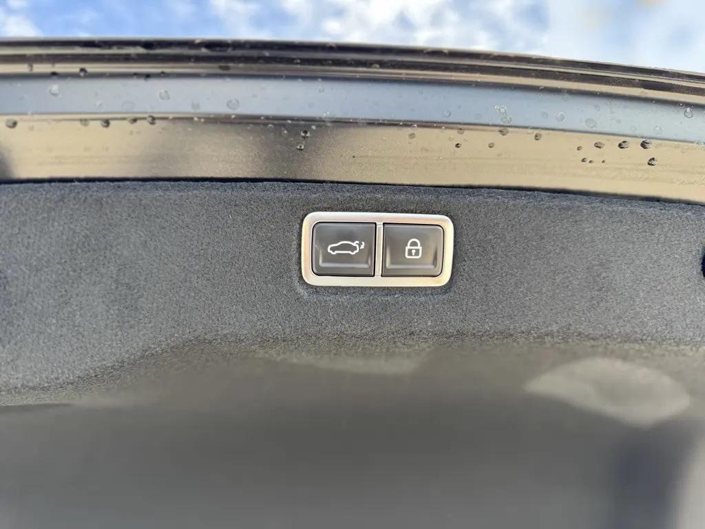 new 2025 Hyundai Sonata Hybrid car, priced at $34,161