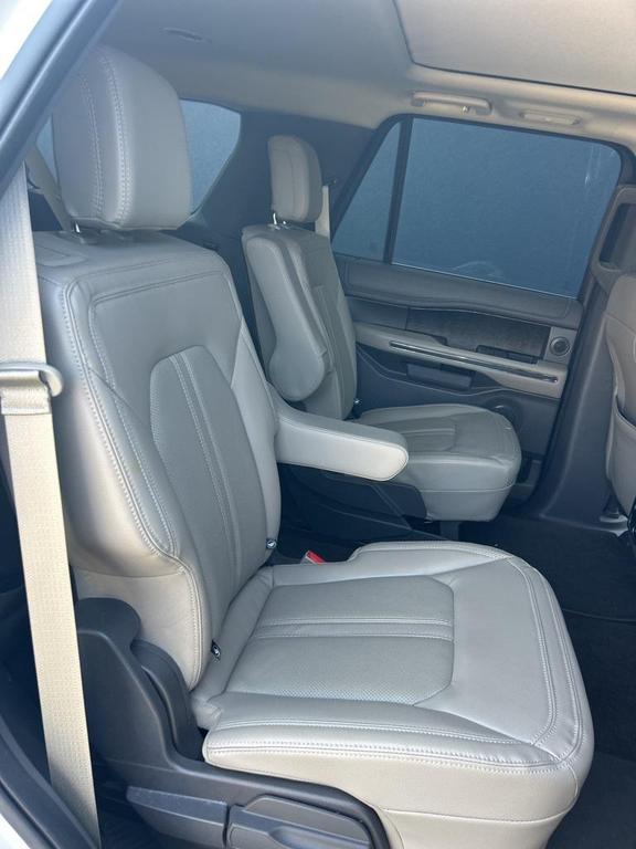 used 2021 Ford Expedition car, priced at $41,000