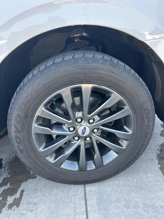 used 2021 Ford Expedition car, priced at $41,000