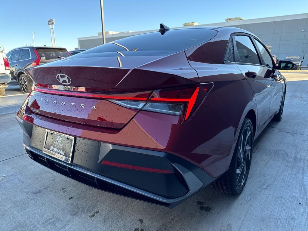new 2025 Hyundai Elantra car, priced at $22,578