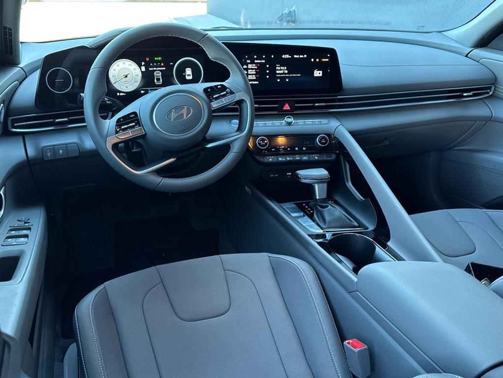 new 2025 Hyundai Elantra car, priced at $22,578