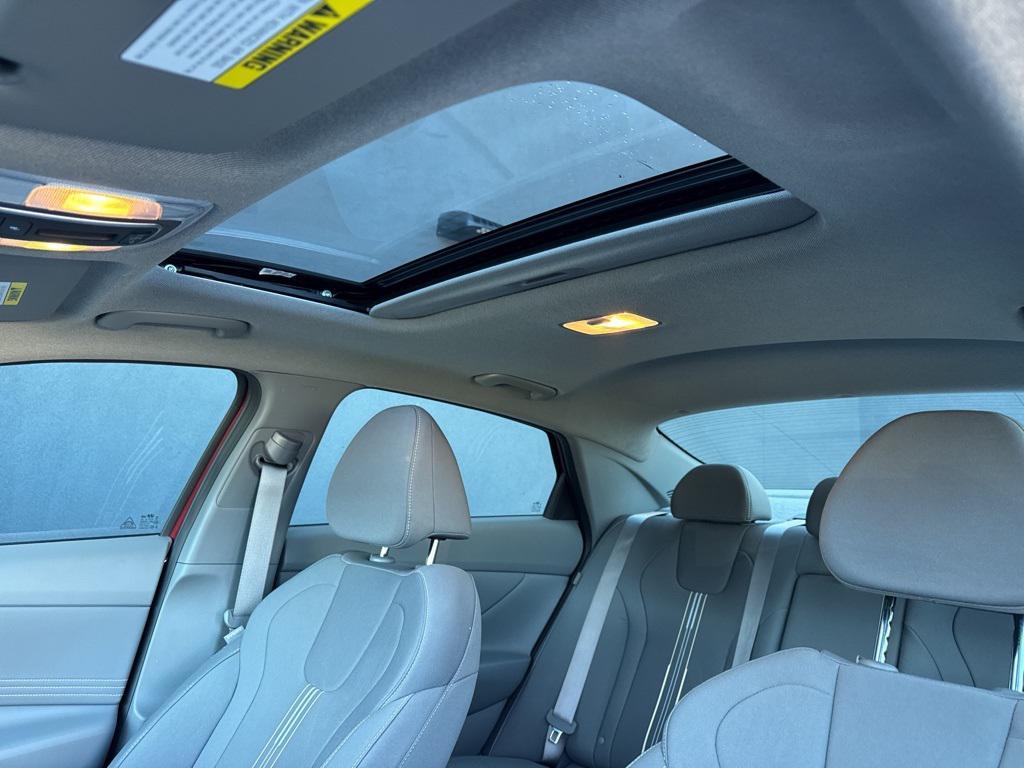 new 2025 Hyundai Elantra car, priced at $22,578