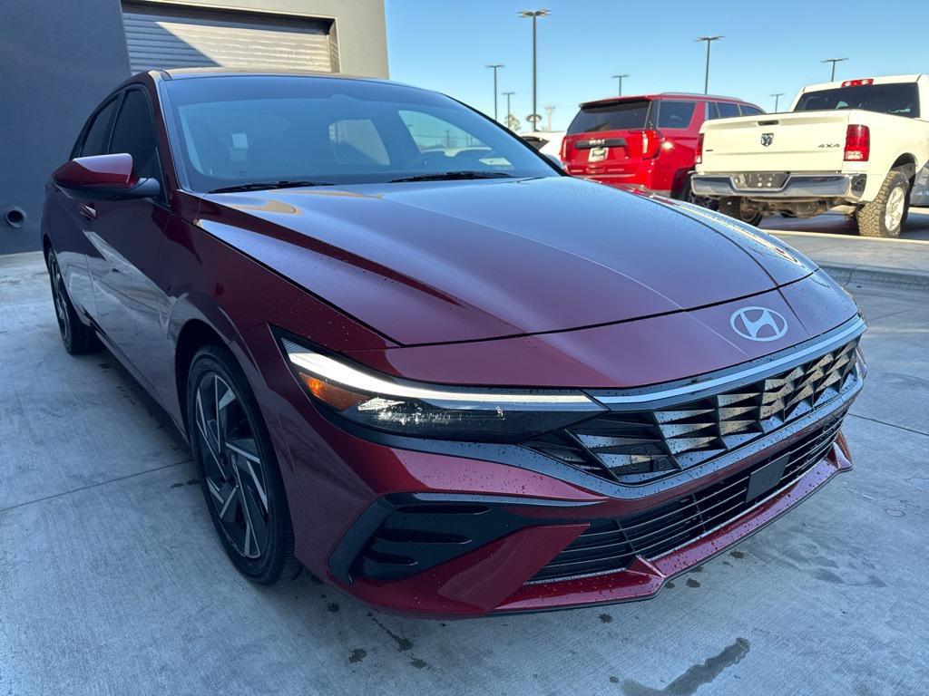 new 2025 Hyundai Elantra car, priced at $22,578