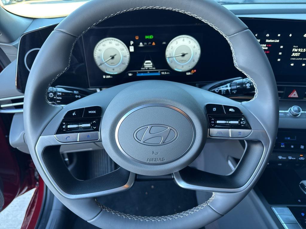new 2025 Hyundai Elantra car, priced at $22,578