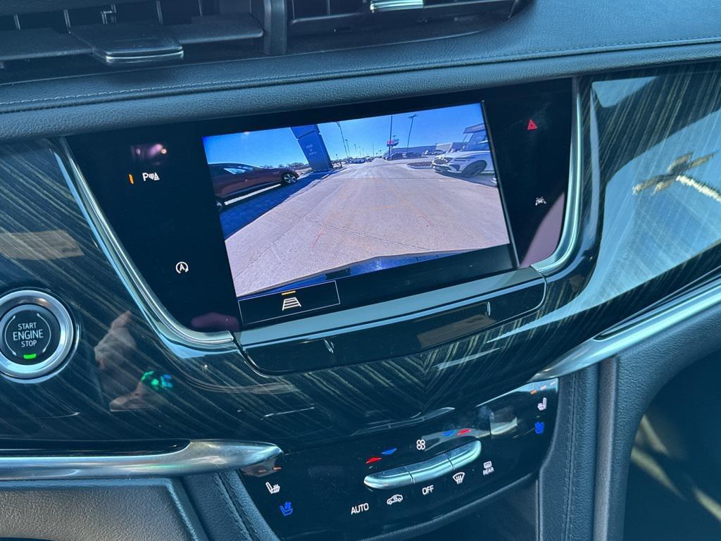 used 2023 Cadillac XT6 car, priced at $33,000