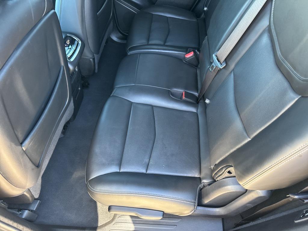 used 2023 Cadillac XT6 car, priced at $33,000