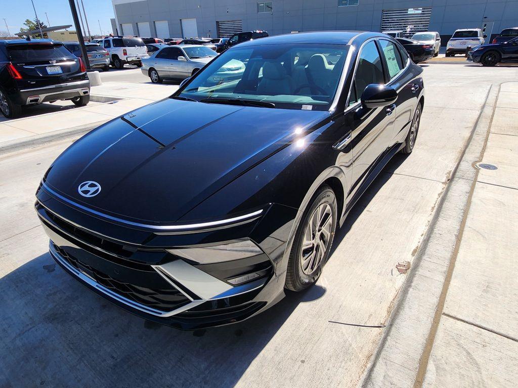 new 2026 Hyundai Sonata Hybrid car, priced at $30,354