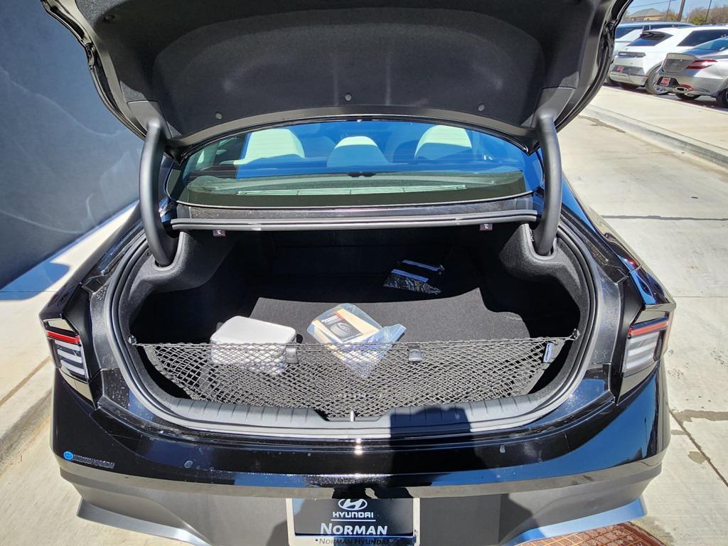 new 2026 Hyundai Sonata Hybrid car, priced at $26,604