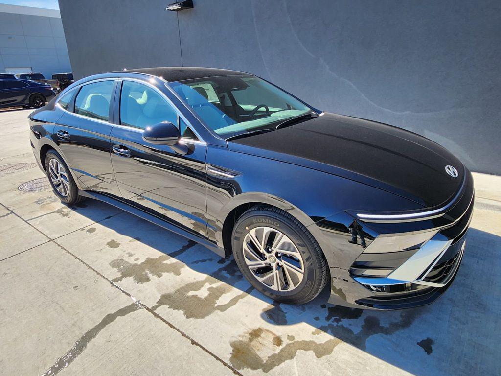 new 2026 Hyundai Sonata Hybrid car, priced at $30,354