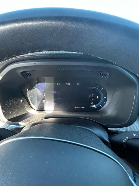 used 2022 Volvo XC60 car, priced at $25,900