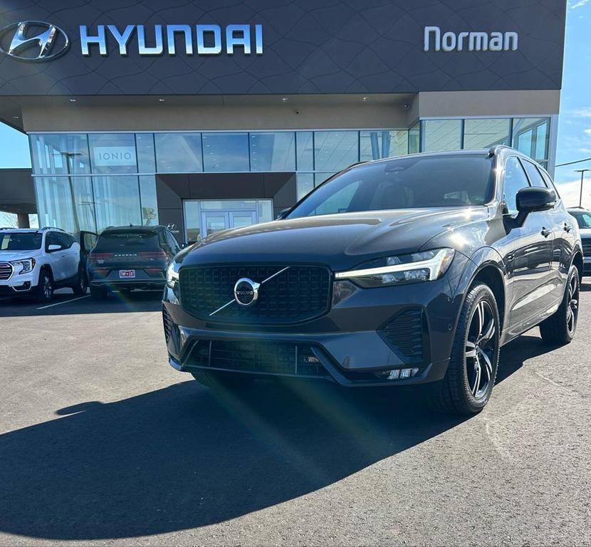 used 2022 Volvo XC60 car, priced at $25,900