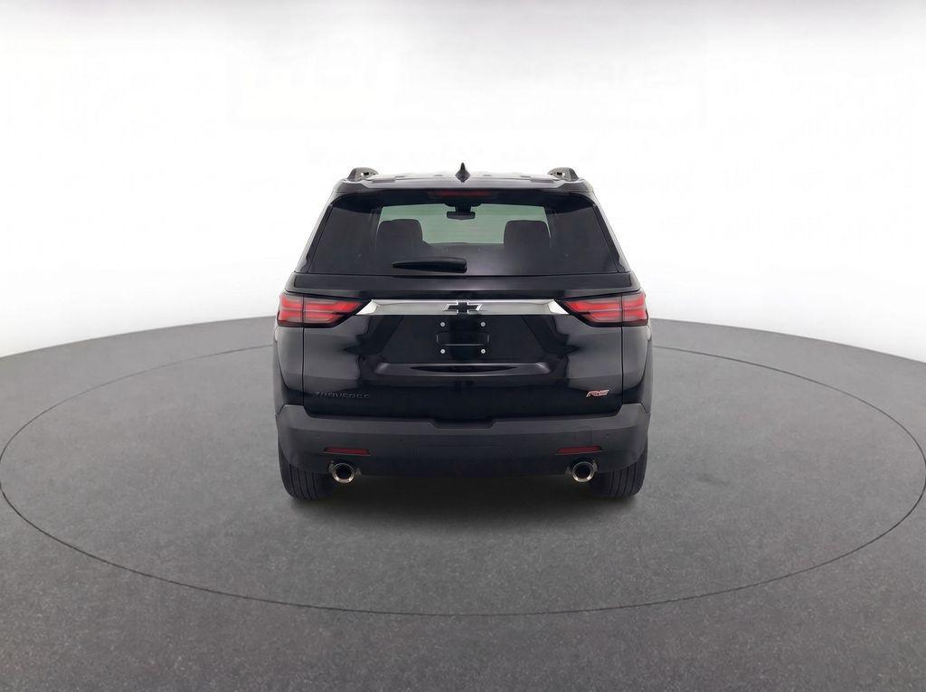 used 2023 Chevrolet Traverse car, priced at $31,654