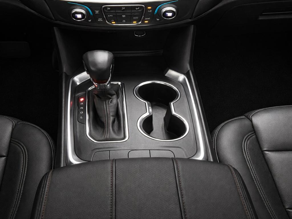 used 2023 Chevrolet Traverse car, priced at $31,654