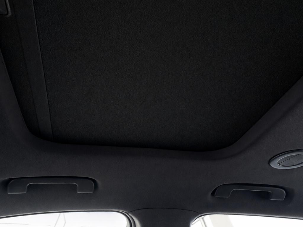 used 2023 Chevrolet Traverse car, priced at $31,654