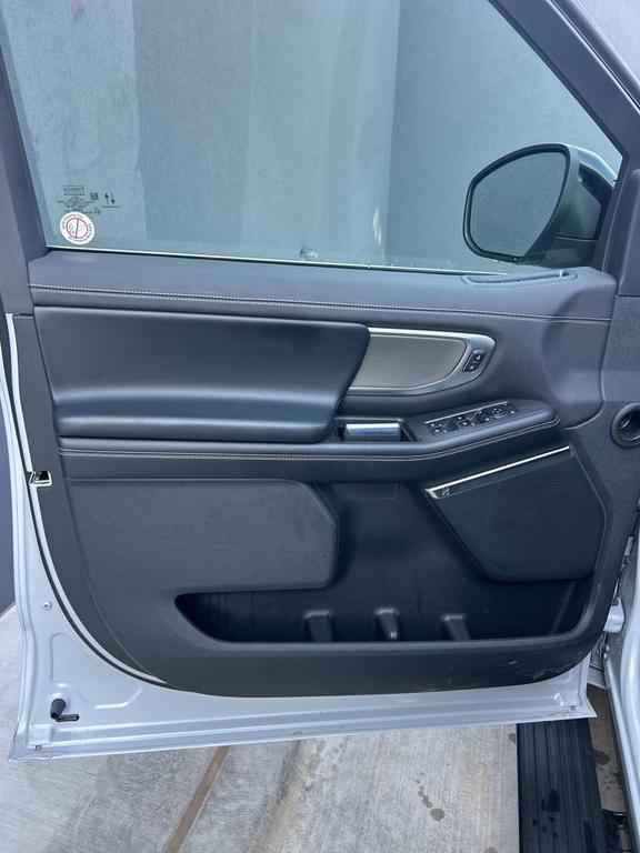 used 2025 Ford Expedition car, priced at $70,000