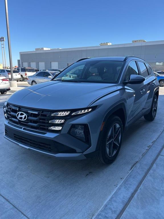 new 2026 Hyundai TUCSON Hybrid car, priced at $30,815