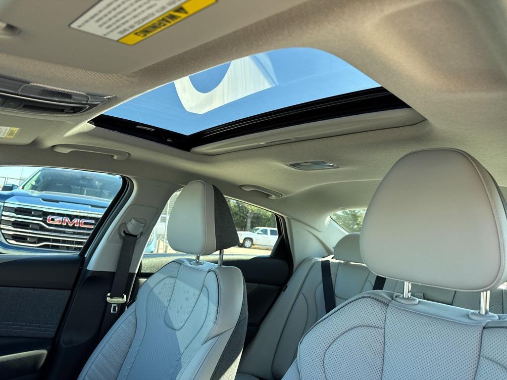 new 2026 Hyundai Elantra car, priced at $25,025