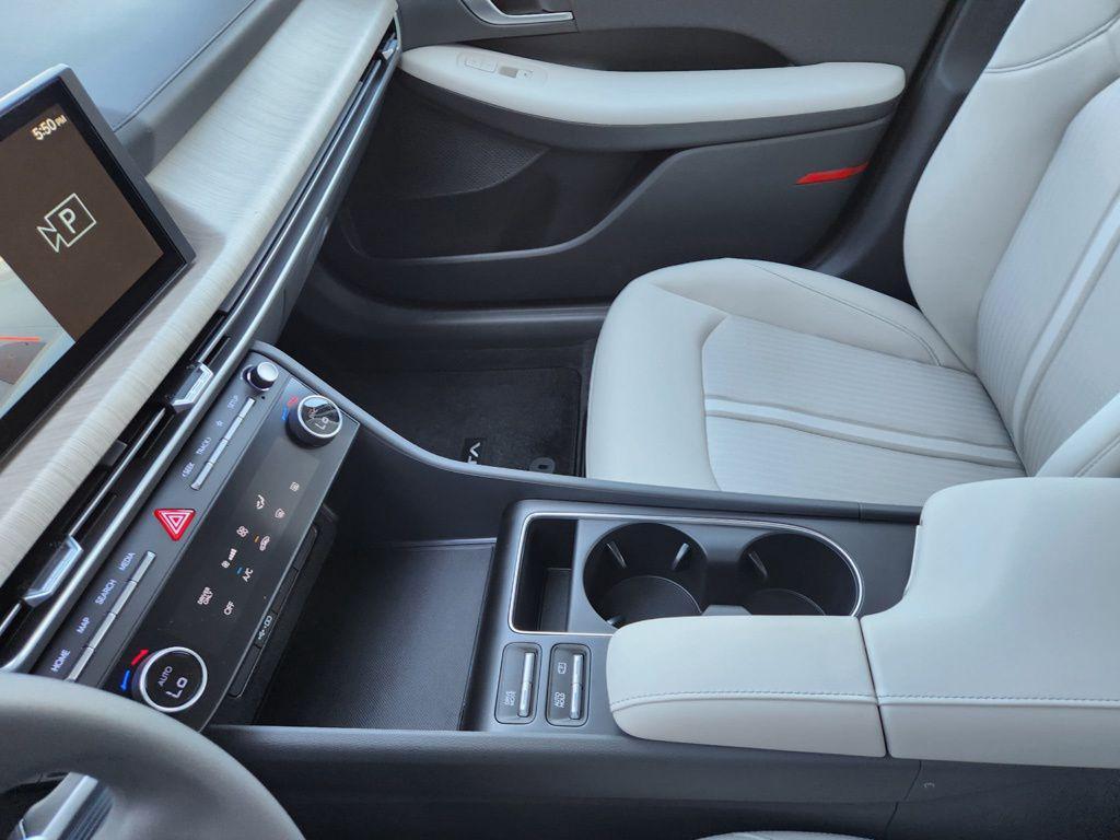 new 2026 Hyundai Sonata Hybrid car, priced at $30,312