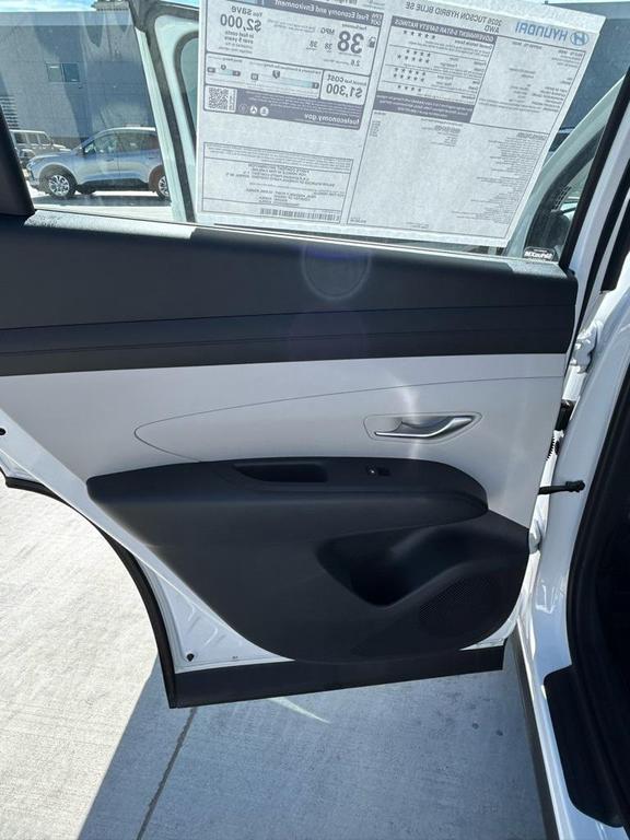 new 2026 Hyundai TUCSON Hybrid car, priced at $30,069