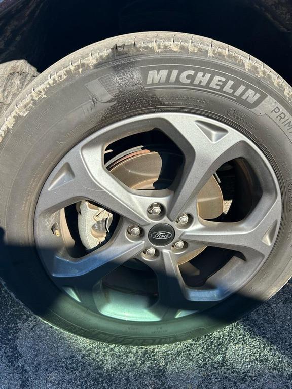 used 2024 Ford Escape car, priced at $21,000