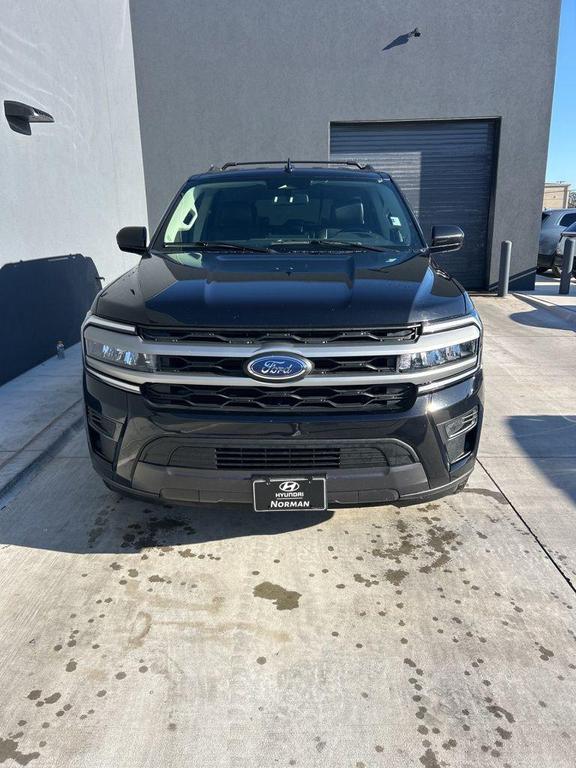 used 2024 Ford Expedition Max car, priced at $40,000