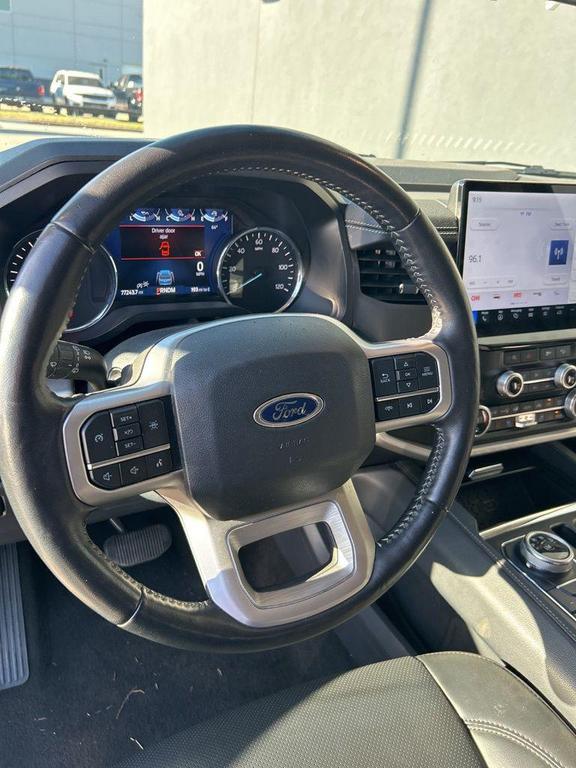 used 2024 Ford Expedition Max car, priced at $40,000