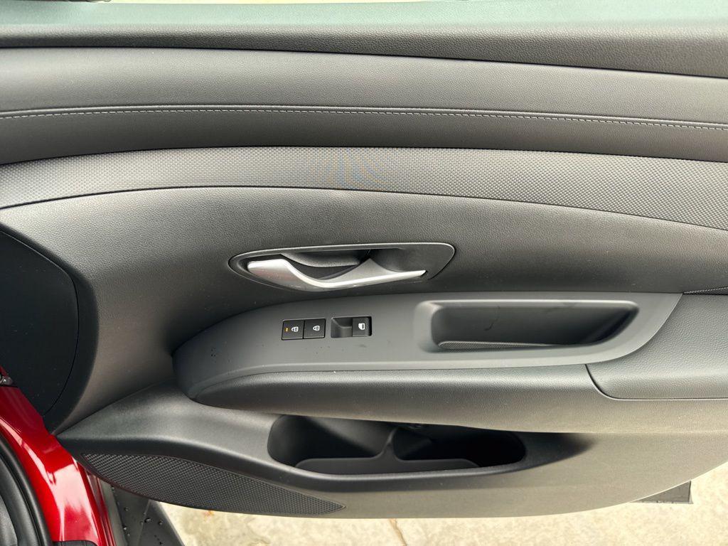 new 2026 Hyundai Tucson car, priced at $27,583